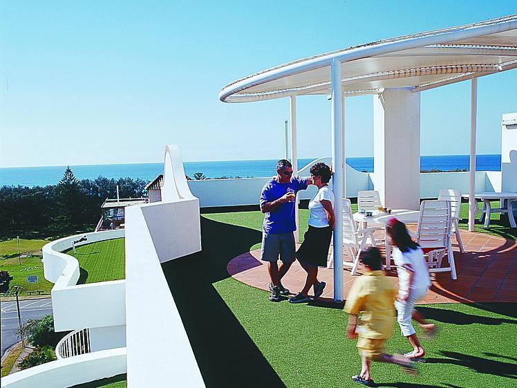 Aparthotel The Ritz Heated Pool 4*