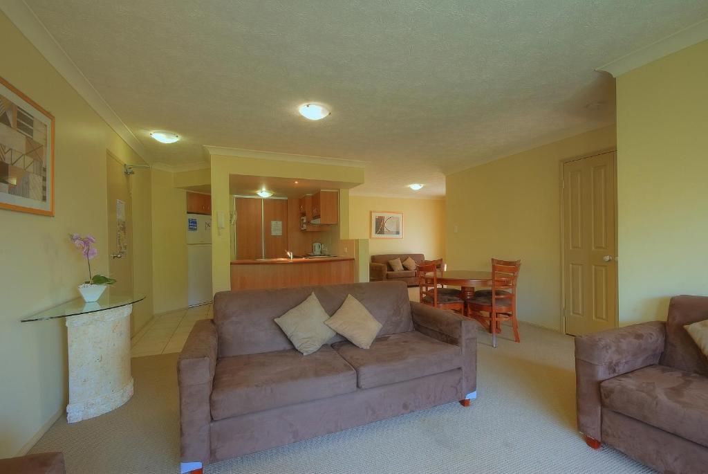 Bila Vista Kirra Beachside Aparthotel