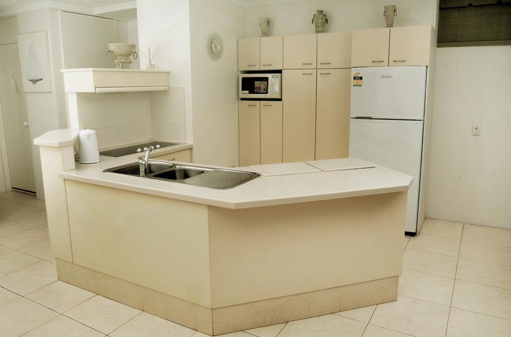 Anglesea Court