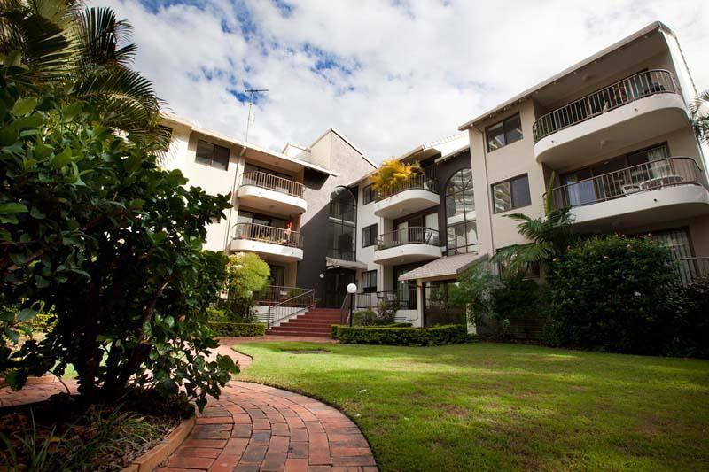 Broadwater Shores Waterfront Gold Coast