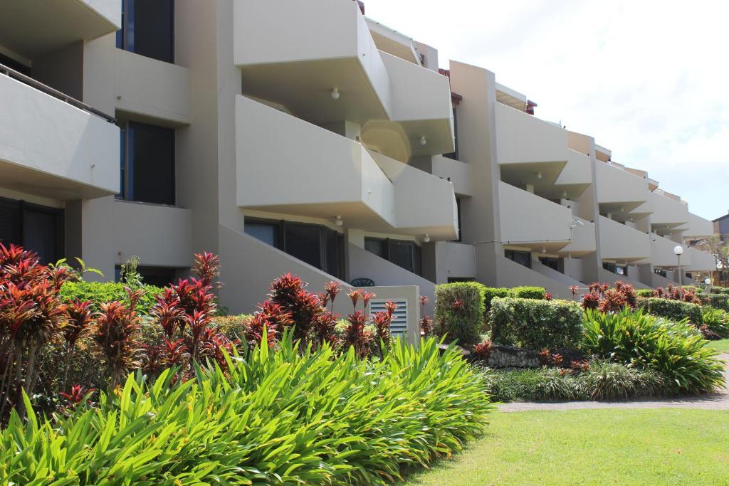 Aparthotel Sandrift Beachfront 3*