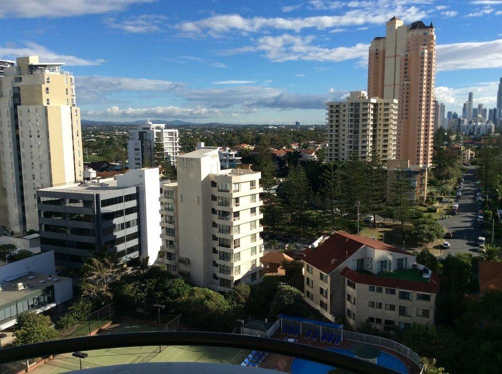 Aparthotel Pacific Broadbeach 4*