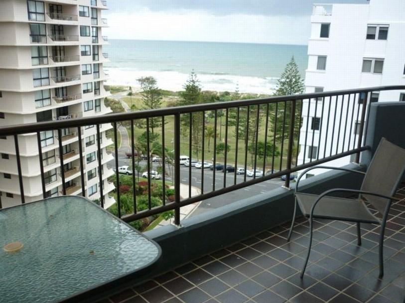 Aparthotel Pacific Broadbeach 4*