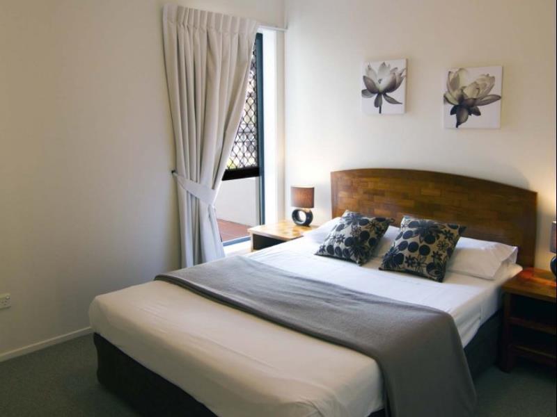 Island Aparthotel