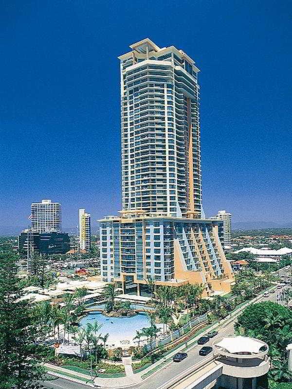 Aparthotel Mantra Crown Towers 4*