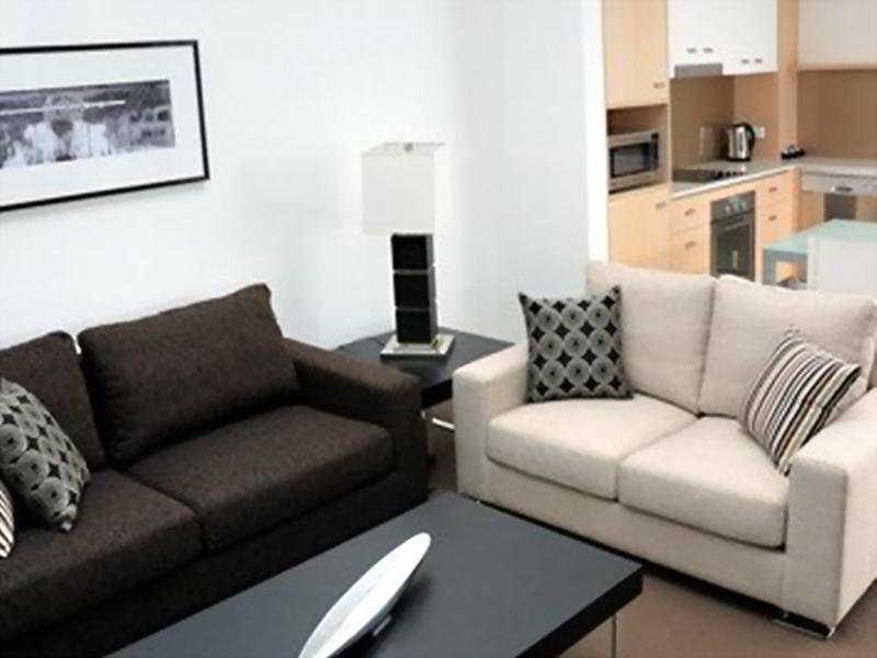 Chancellor Executive Aparthotel 4*