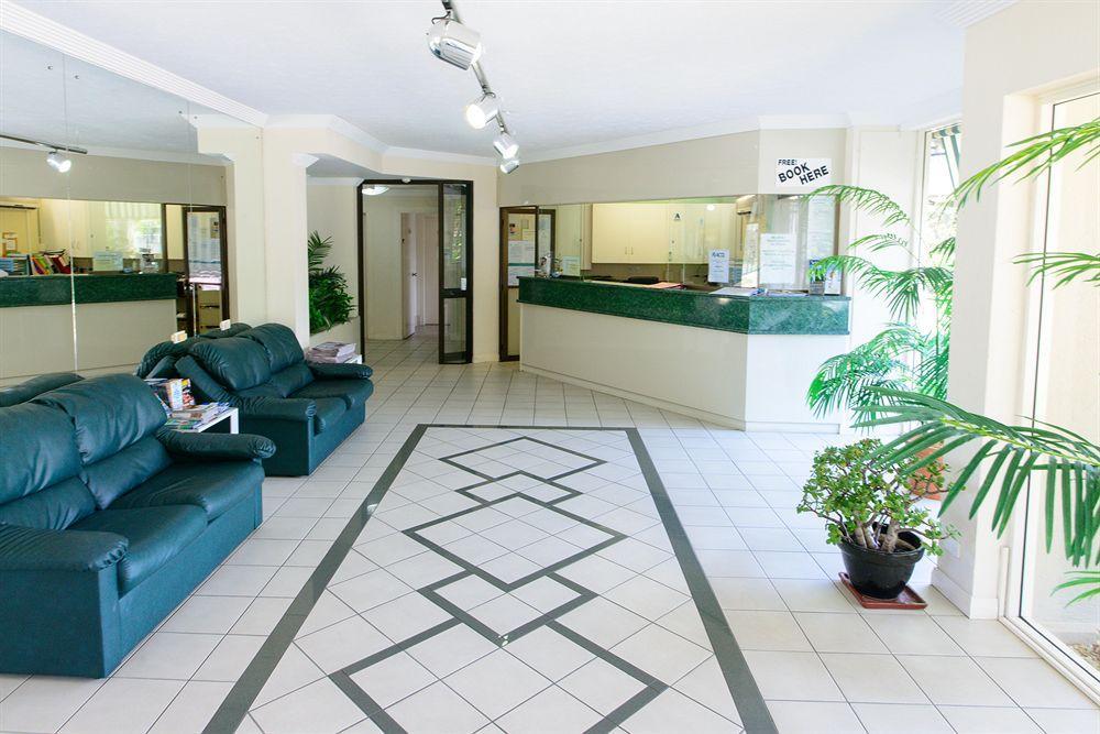 Broadwater Shores Waterfront Aparthotel