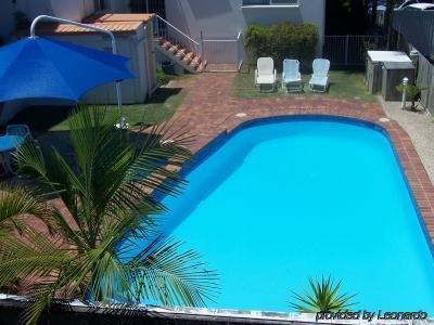 Burleigh Point Aparthotel