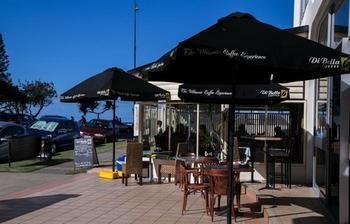The Shore - Beachfront Aparthotel
