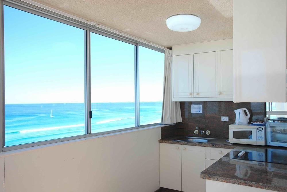 The Shore - Beachfront 3*