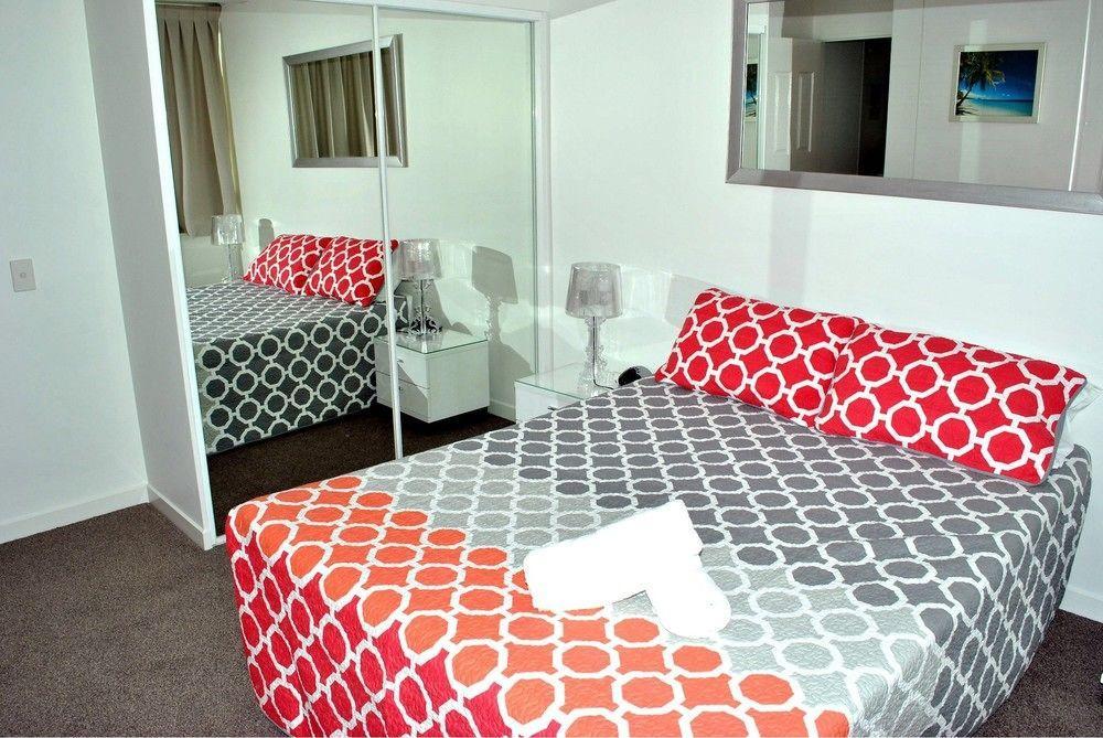 The Shore - Beachfront 3*
