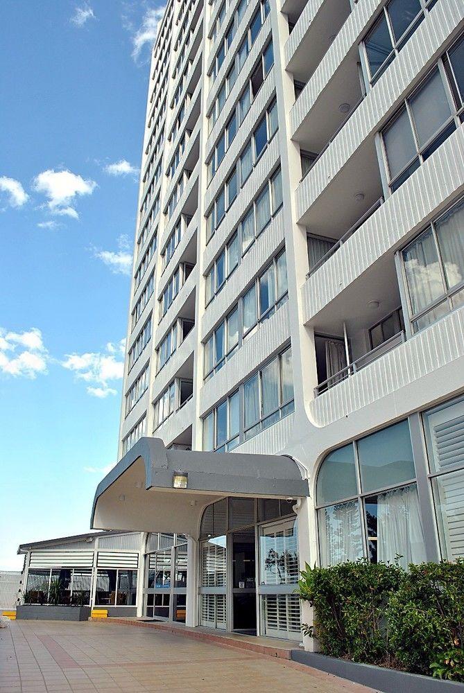 The Shore - Beachfront 3* Gold Coast
