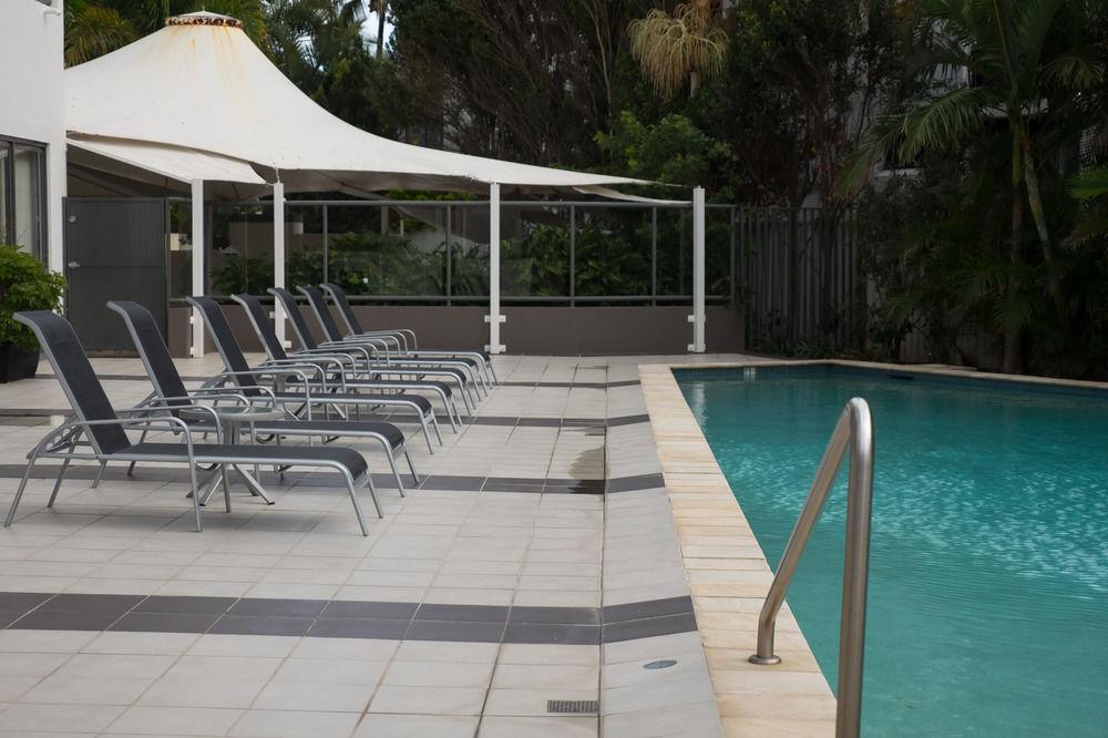 Ipanema Surfers Paradise Resort 4*