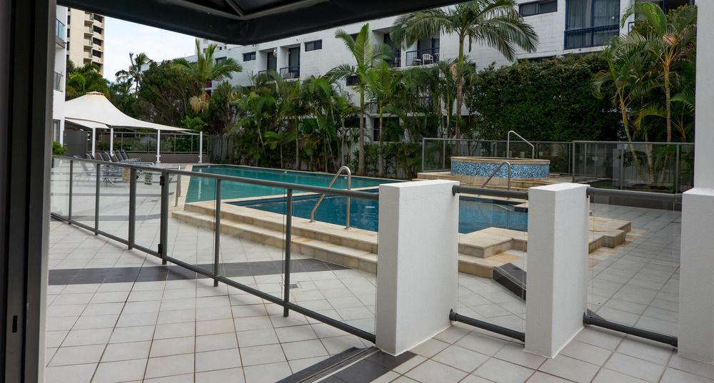 Ipanema Surfers Paradise 4*