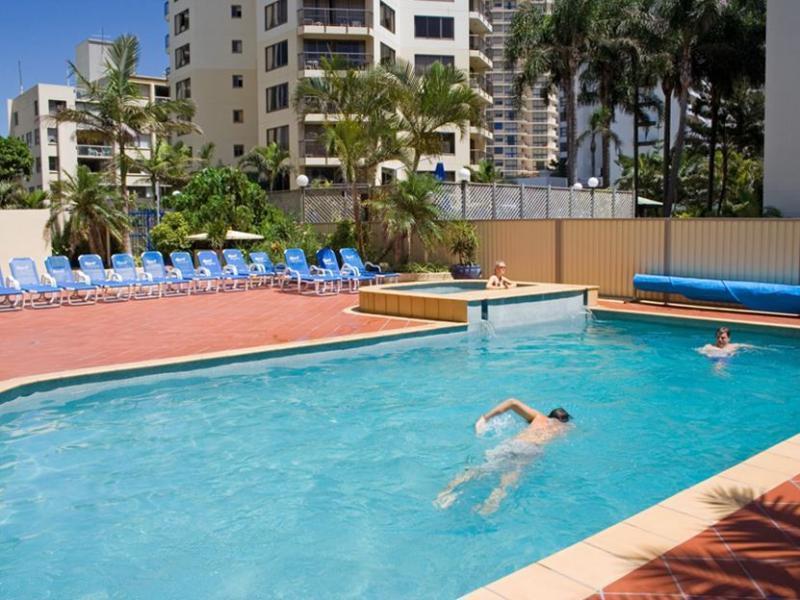 Surf Regency Aparthotel 3*