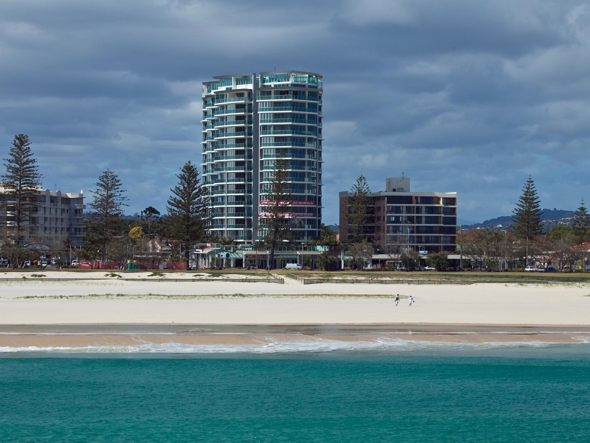 Nirvana By The Sea 4* Gold Coast