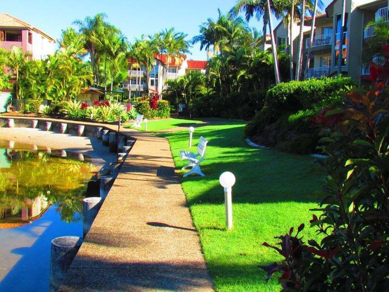 Aparthotel Bayview Waters