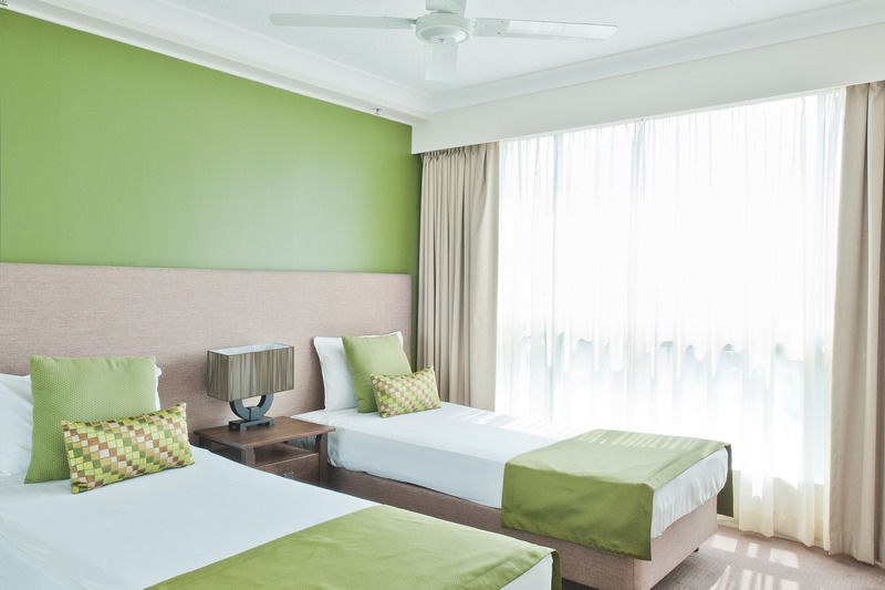 Mantra Crown Towers
