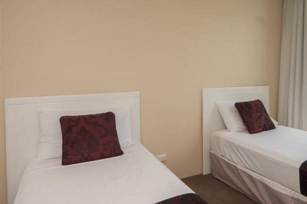 Southern Cross Beachfront Aparthotel 4*
