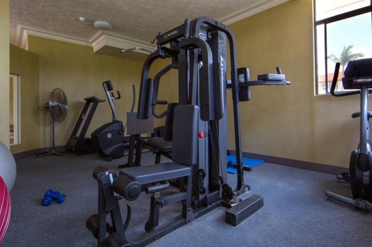 Southern Cross Beachfront 4* Gold Coast