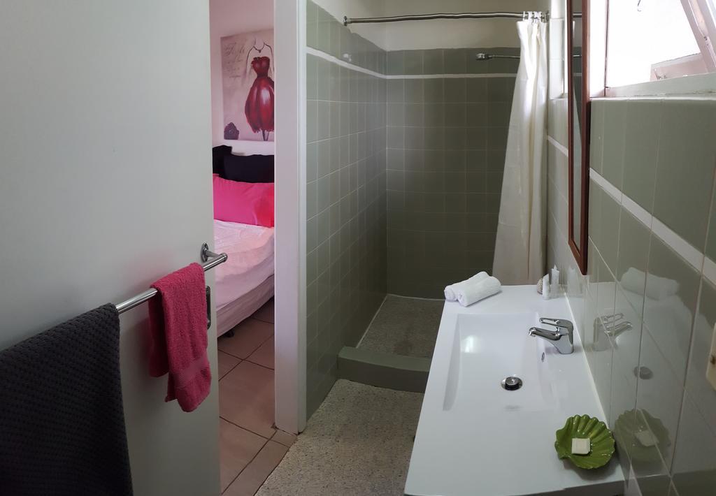 Burleigh Break Motel