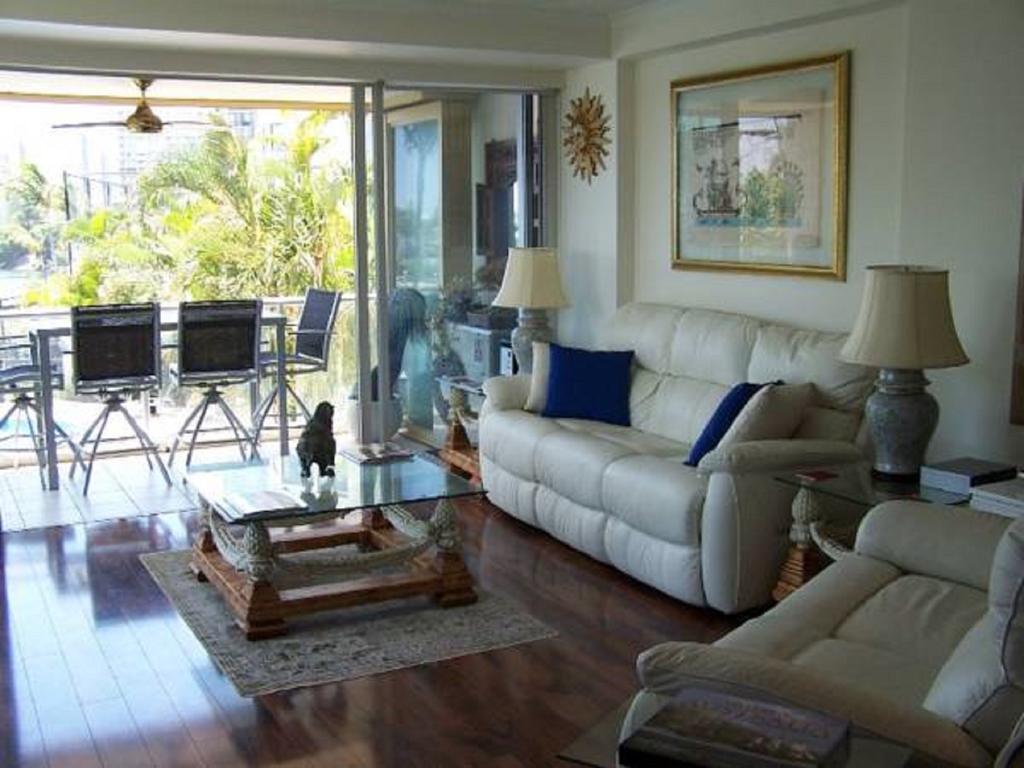 The Pinnacle Apartment Gold Coast