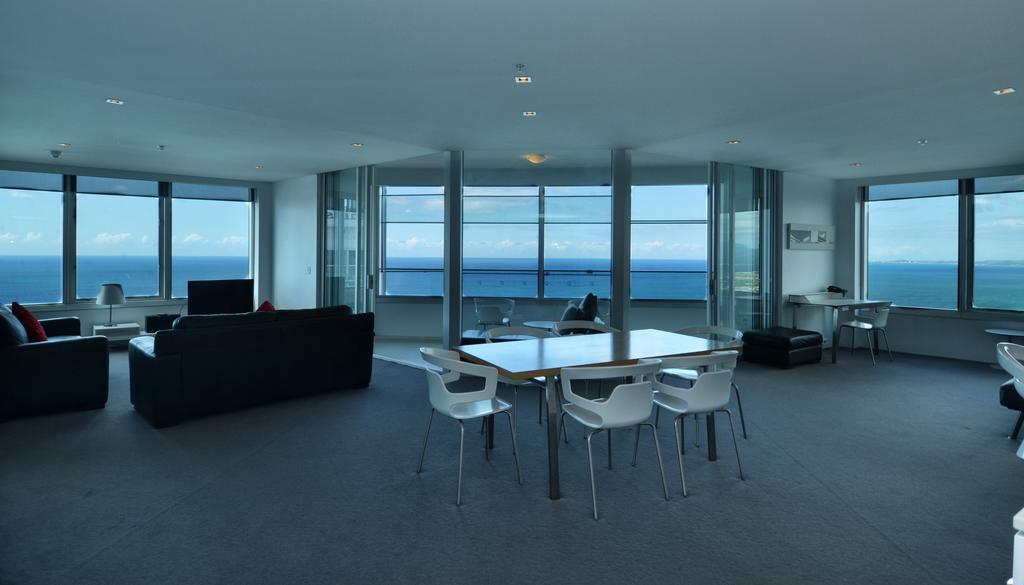 Hr Surfers Paradise - 4204 Apartment *