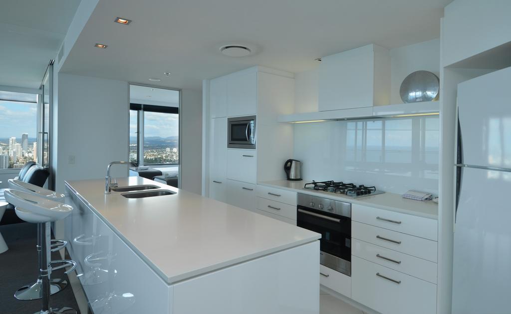 Apartment Hr Surfers Paradise - 4204 Gold Coast