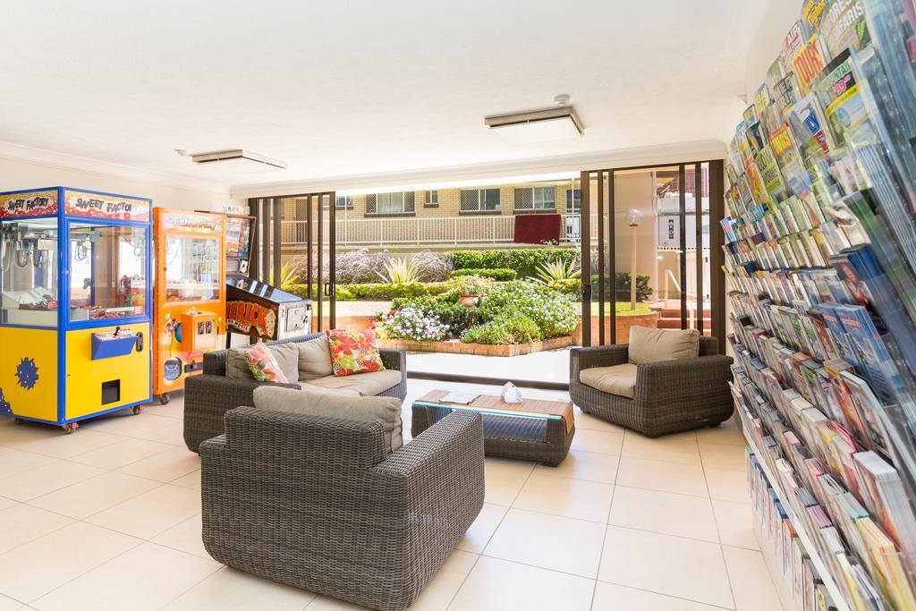 Breakers North Absolute Beachfront - Official Aparthotel