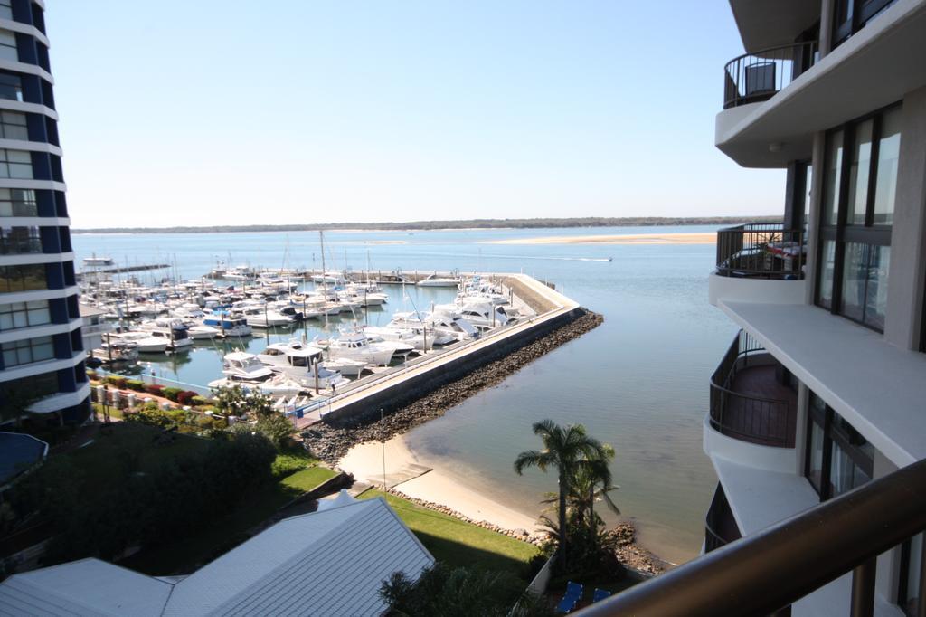 Broadwater Shores Waterfront 3* Gold Coast