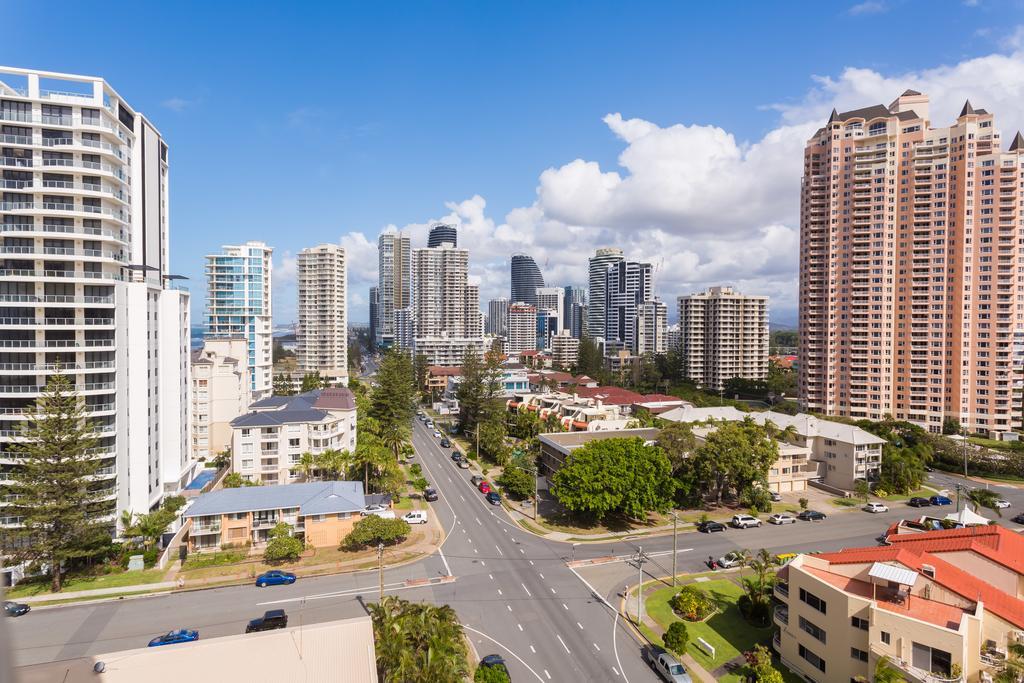 Ocean Royale 3* Gold Coast