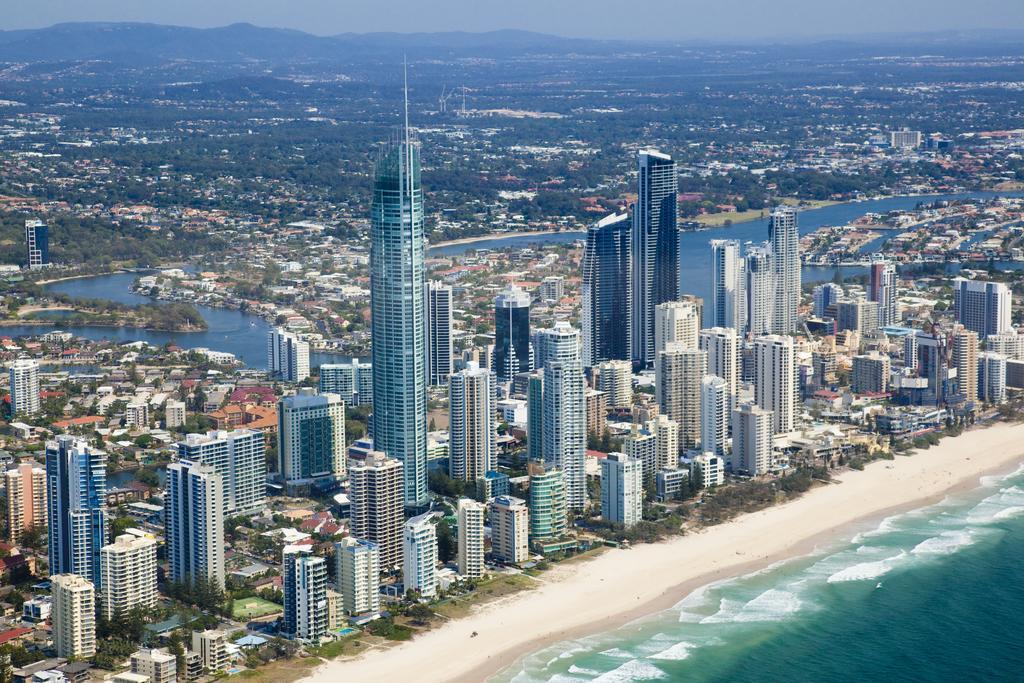 Hr Surfers Paradise - 4204