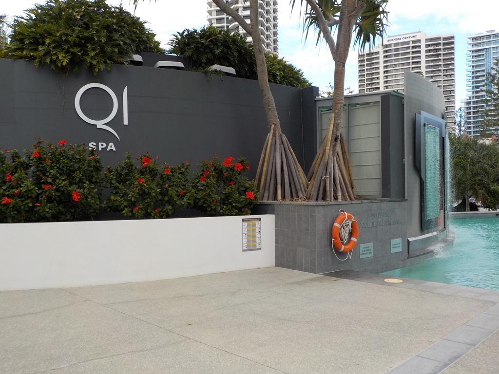 Hr Surfers Paradise - 4204