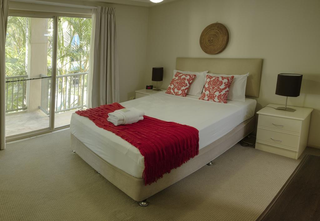 Bila Vista Kirra Beachside 3*
