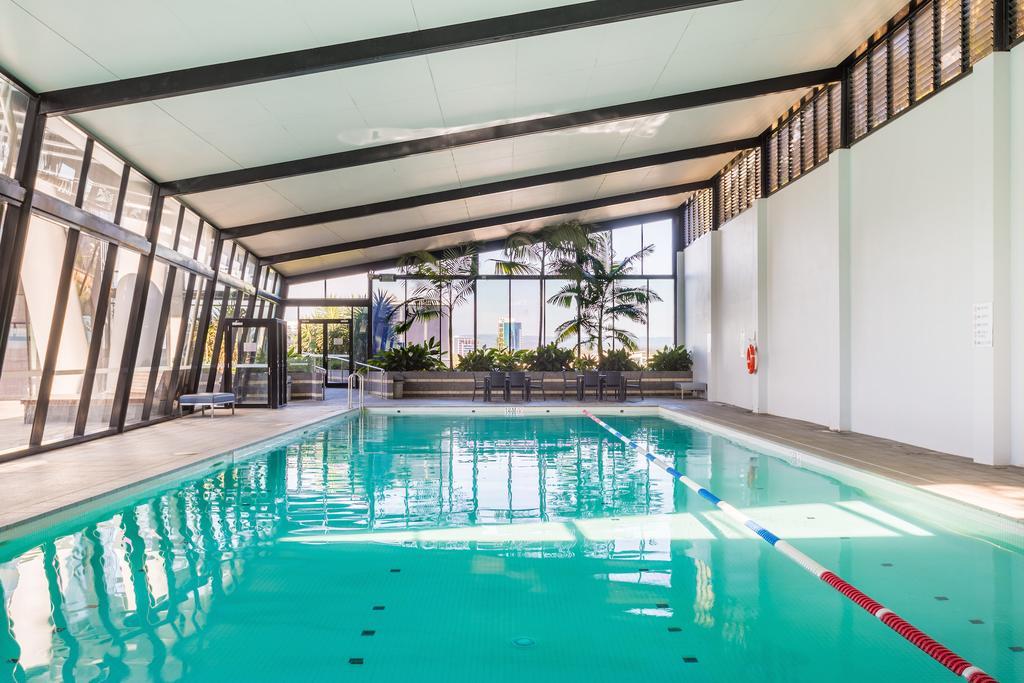Circle On Cavill Aparthotel