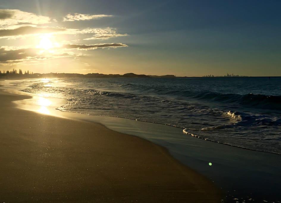 Aparthotel Pure Kirra Gold Coast