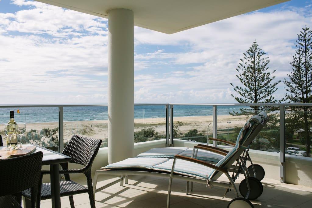 Aparthotel Pure Kirra 3*