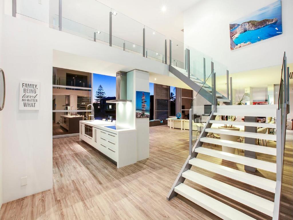 Casa de hóspedes Luxury Waterfront 5*