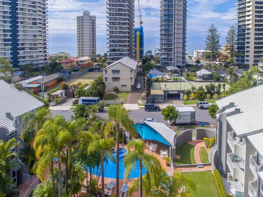 Aparthotel Aloha Lane 3*
