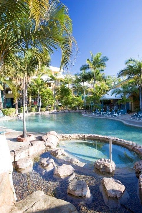 Breakfree Diamond Aparthotel 4*