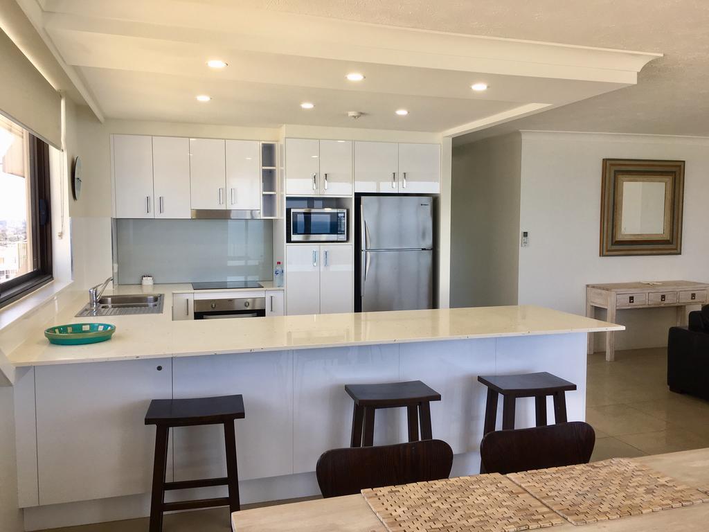 Aparthotel Breakers North Absolute Beachfront - Official 4*