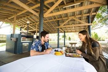 Hotel Tallebudgera Creek Tourist Park Gold Coast