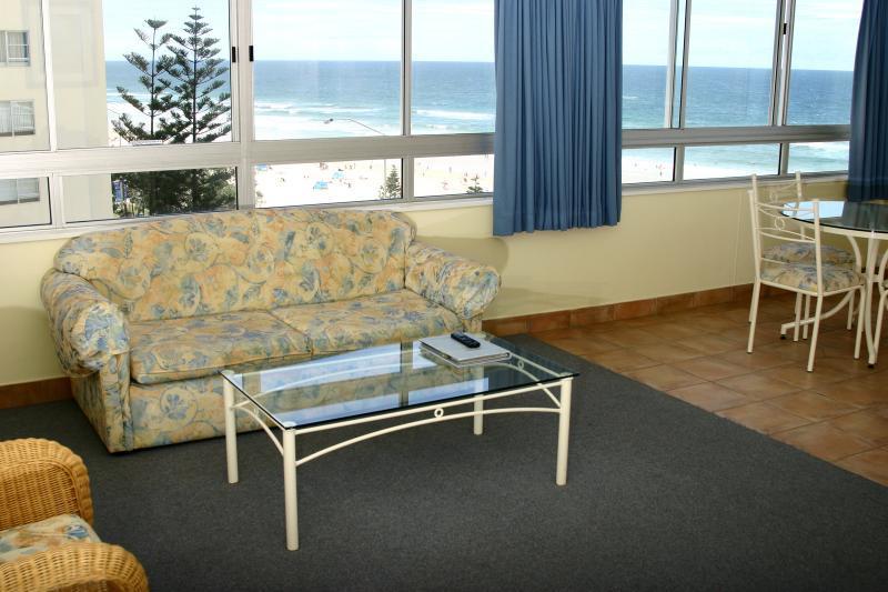 Aparthotel The Shore - Beachfront 3*
