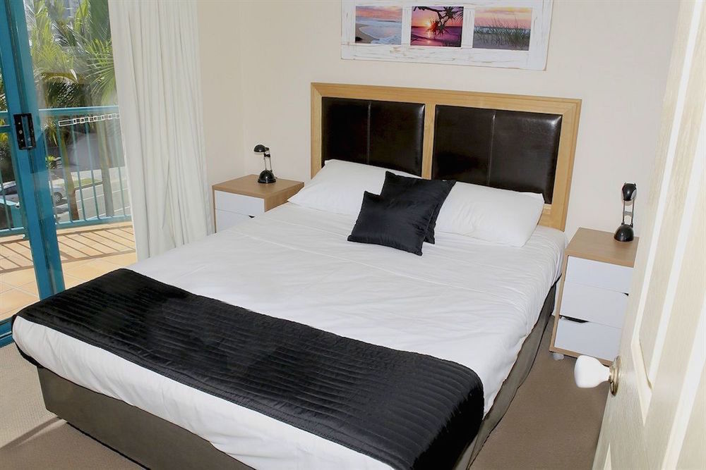 Karana Palms Aparthotel 3*