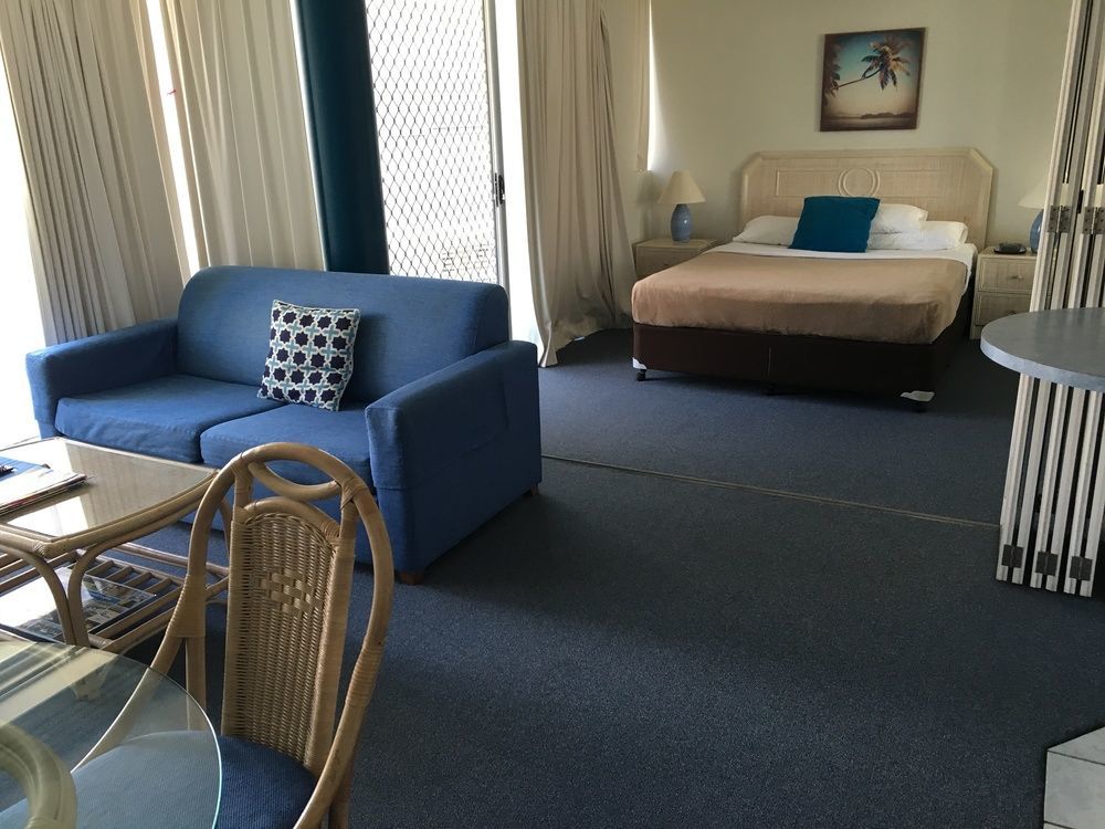 Santa Anne By The Sea Aparthotel Gold Coast