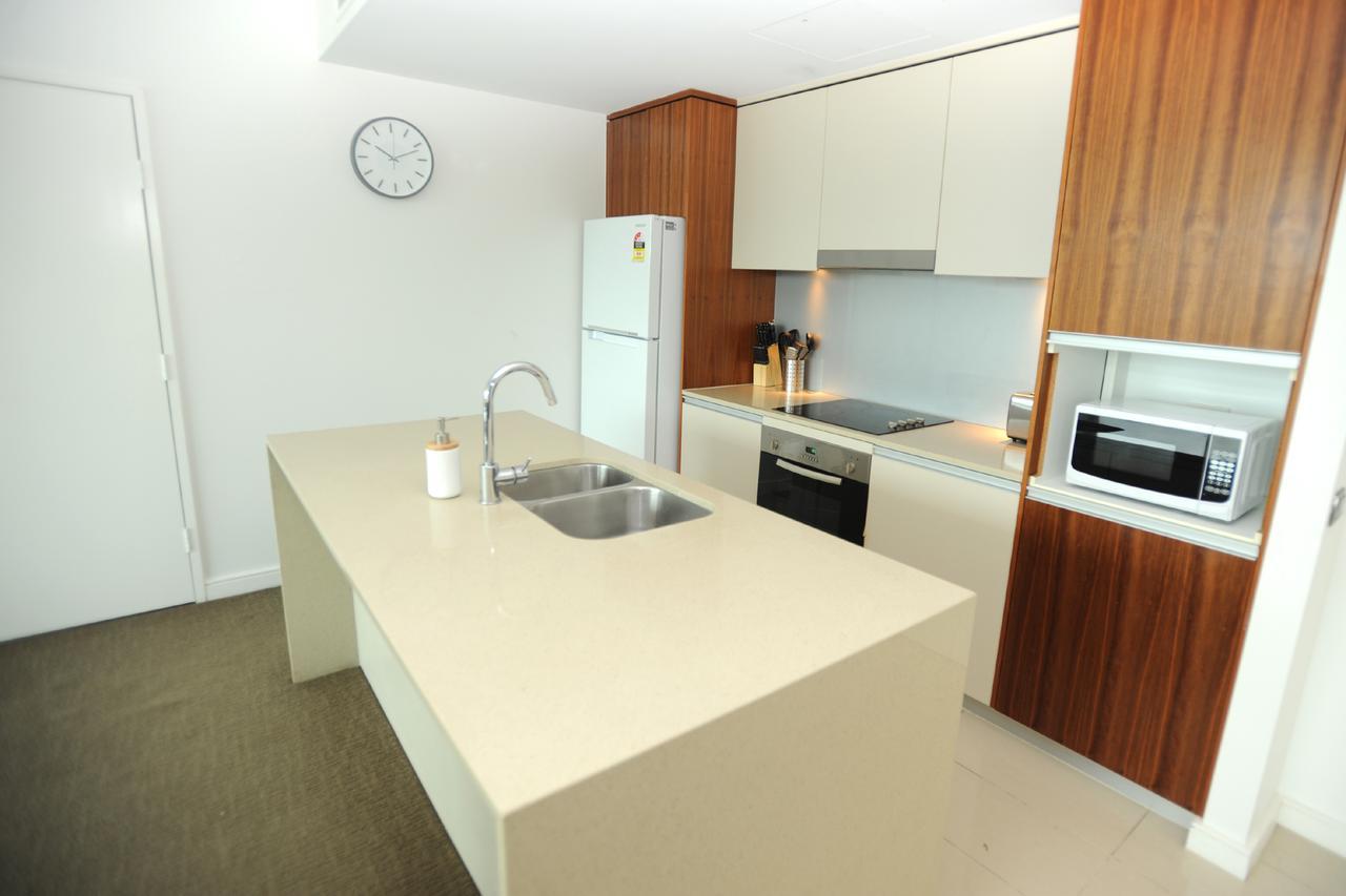 Apartment Modern With Style Living Gold Coast