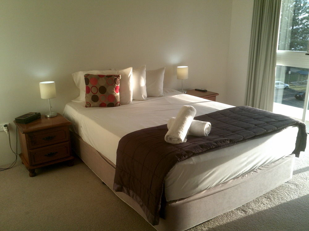 Aparthotel Solnamara Beachfront 4*