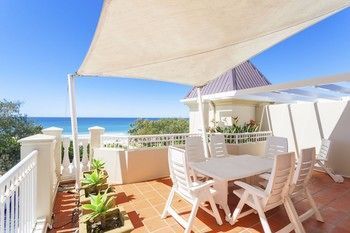 La Grande Broadbeach Hotel 4*