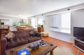 Hotel La Grande Broadbeach Gold Coast