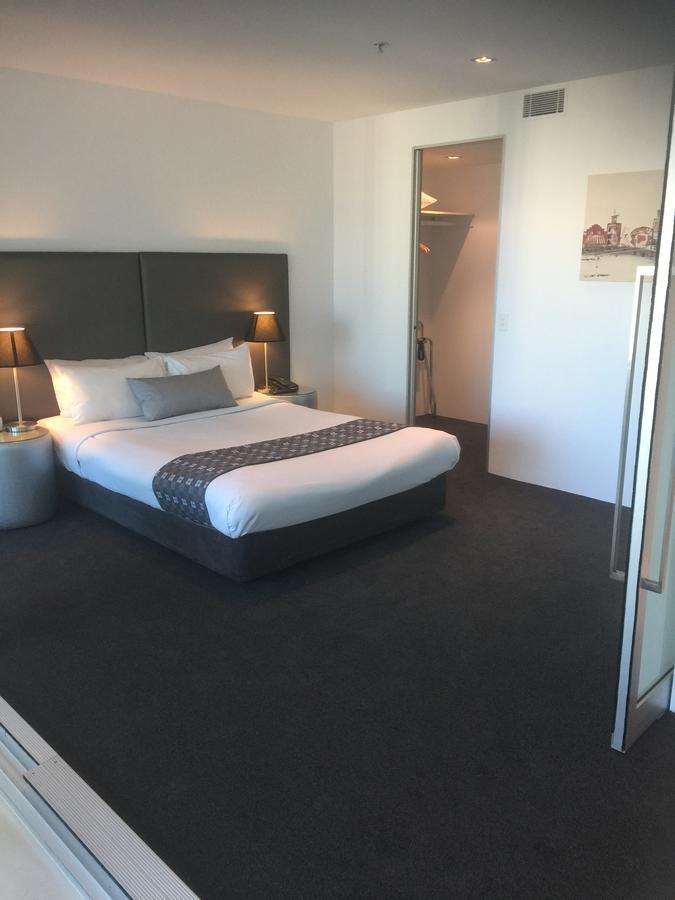 Iconic Q Ocean View Gold Coast